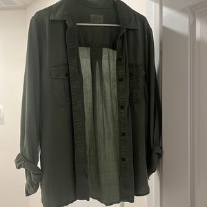 American Eagle Green Button Up